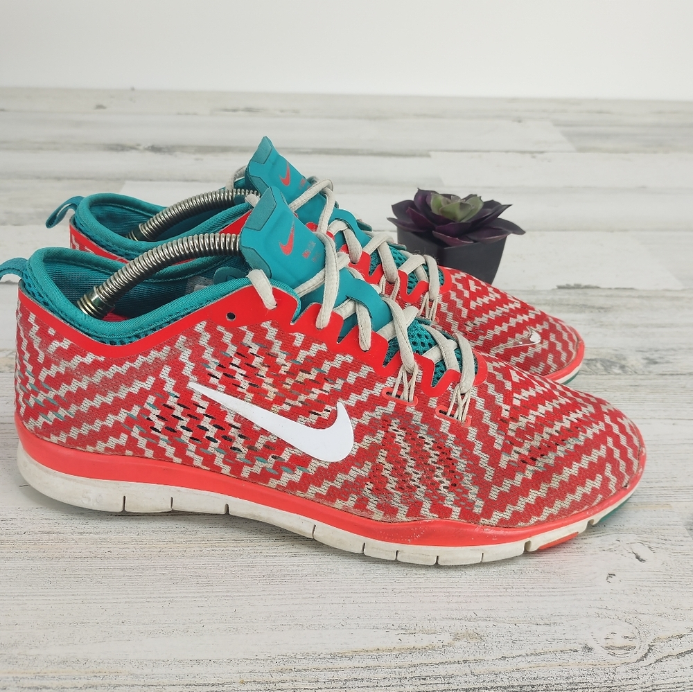 Nike Flyknit 5.0 Orange Chevron Sneaker